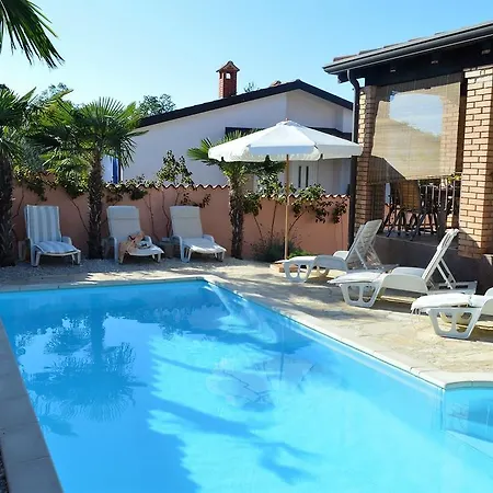 Casa vacanze Holiday Leo