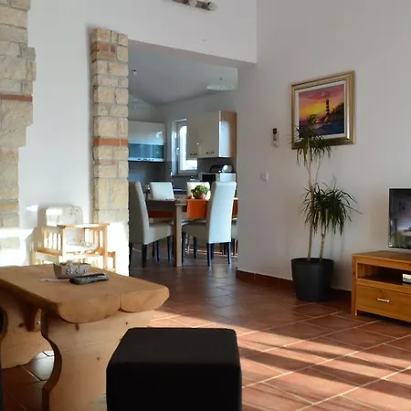 Casa vacanze Holiday Leo *